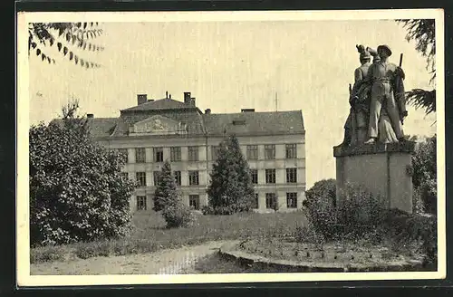 AK Moravske Budejovice, Haus und Denkmal