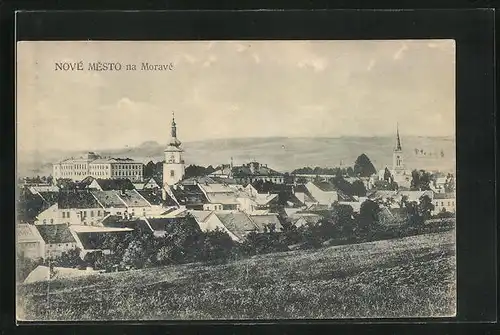 AK Nové Mesto na Morave, Blick von der Bergwiese auf den Ort