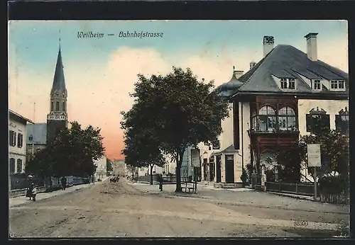 AK Weilheim, Bahnhofstrasse mit Bäumen