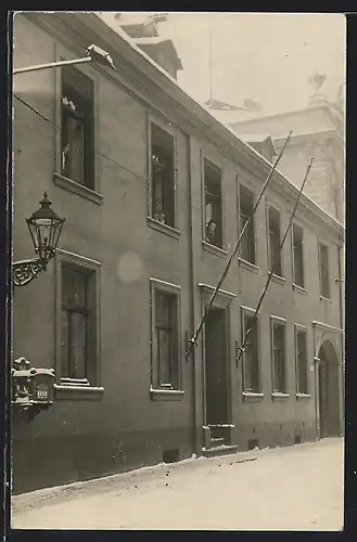 Foto-AK Duisburg-Ruhrort, Wohnhaus im Schnee