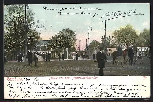 Lithographie Hamburg-Rotherbaum, Passanten vor dem Dammthorbahnhof