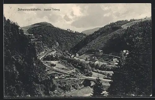 AK Triberg, Blick ins Tal mit Schwarzwaldbahn