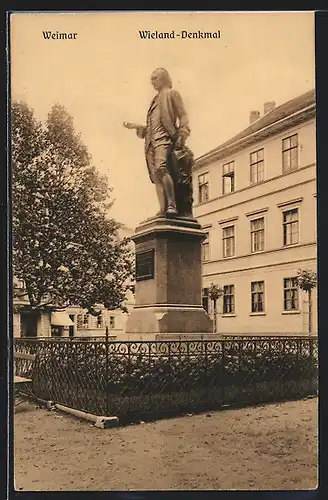 AK Weimar, Wieland-Denkmal mit Grünanlage