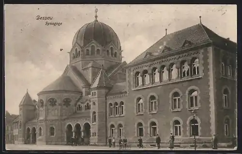 AK Dessau, Synagoge im Sonnenschein