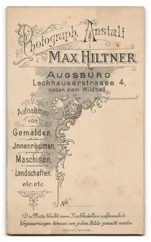 Fotografie Max Hiltner, Augsburg, bayerisches Ehepaar im schwarzen Brautkleid und Anzug am Hochzeitstag
