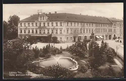 AK Löbau i. Sa., Hotel Wettiner Hof am Reichsplatz