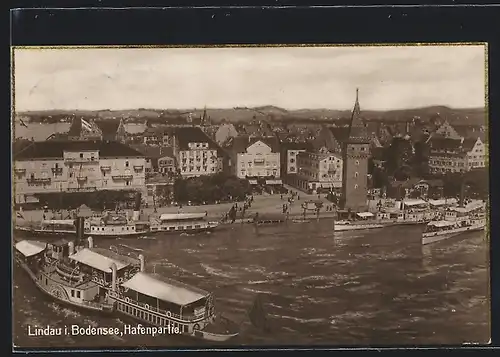 AK Lindau i. Bodensee, Dampfer im Hafen, Blick auf die Stadt