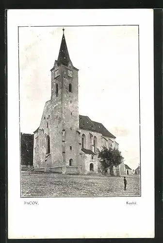 AK Pacov, Kostel, Totalansicht der Kirche