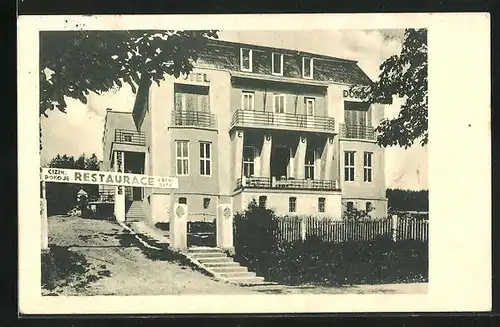 AK Jevicko, Hotel Domov, Majitel A. Valenta