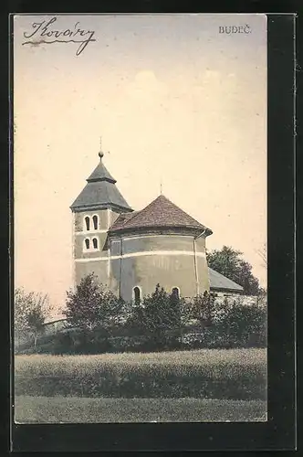 AK Budec, Vor der kleinen Kirche