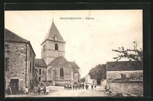 AK Bourberain, Eglise, Kinder vor der Kirche