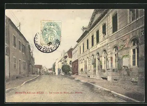 AK Mirebeau-sur-Bèze, La route de Bèze, La Mairie