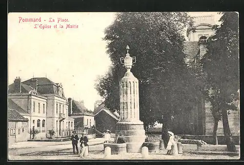 AK Pommard, La Place, L`Eglise et la Mairie