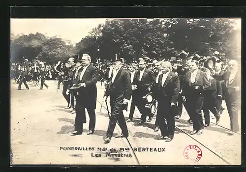 AK Funerailles de M. Berteaux, Les Ministres