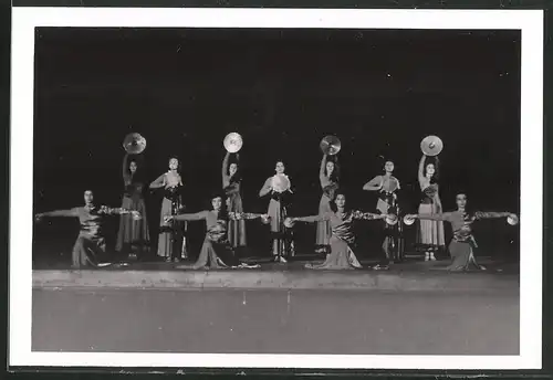 Fotografie Wien-Bild, Ansicht Wien, Konzerthaus, Aufführung Tanzgruppe Lilly von Wieden am 7.6.1944