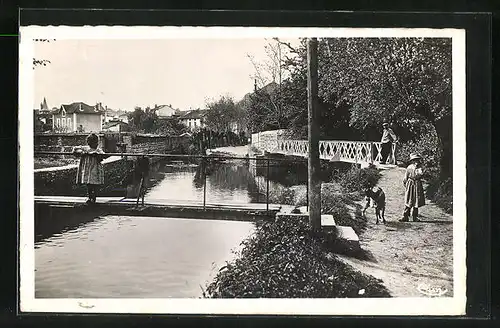 AK Beaurepaire, Passerelle du Boulodrome