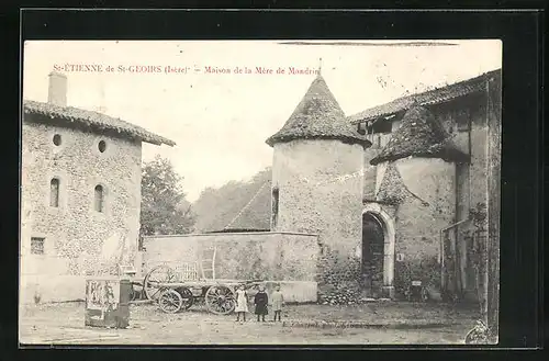 AK St-Étienne de St-Geoirs, Maison de la Mère de Mandrin