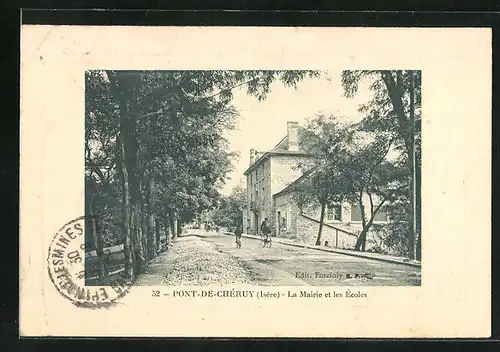 Präge-AK Pont-de-Chéruy, La Mairie et les Écoles