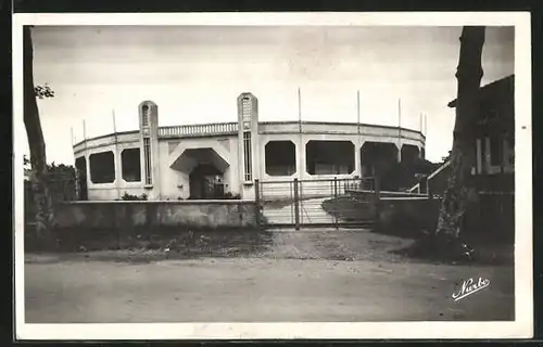 AK Vic-Fezensac, Les Arenes