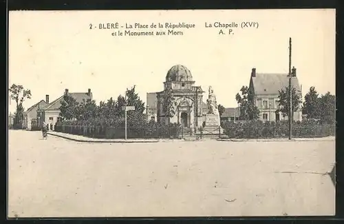 AK Bléré, la Place de la République et le Monument aux Morts, la Chapelle