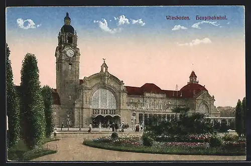 AK Wiesbaden, Hauptbahnhof mit Gartenanlagen