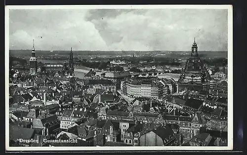 AK Dresden, Ortsansicht am Neumarkt