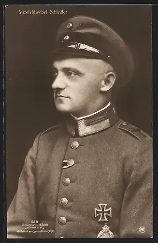 Foto-AK Sanke Nr. 538: Vizefeldwebel Schleiffer in Uniform mit Schirmmütze