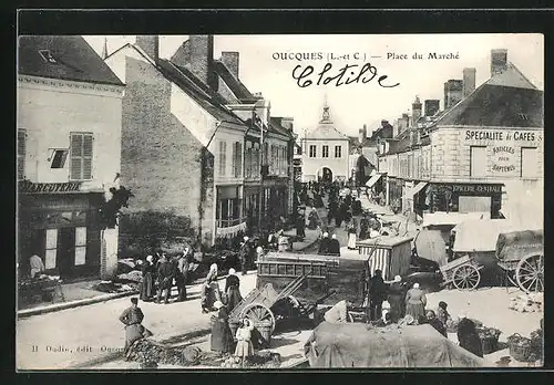 AK Oucques, Place du Marché