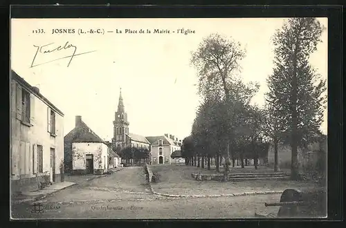 AK Josnes, La Place de la Mairie, L`Église