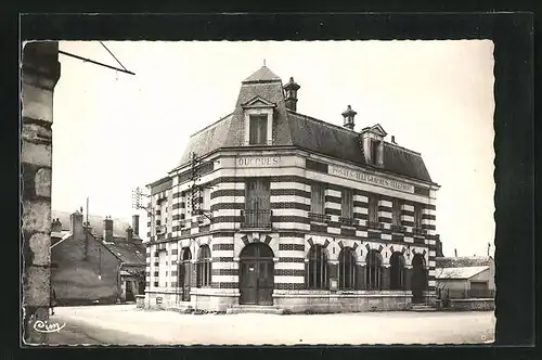 AK Oucques (Loir-et-Cher), L`Hôtel des Postes