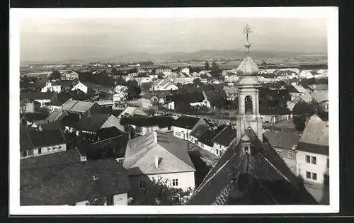 AK Hulin, Grafo Cuda, Ortsansicht vom Kirchdach aus