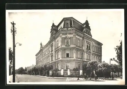 AK Bystrice pod Host., Mestanská skola