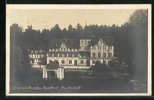 AK Schluckenau / Sluknov, Karltal, Totalansicht Kurhotel umgeben von Bäumen