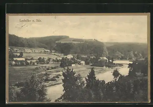 AK Ledecko n. Sáz., Ortsansicht aus der Vogelschau