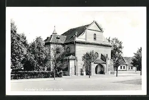 AK Kostelec nad Labem, Portàl kostela