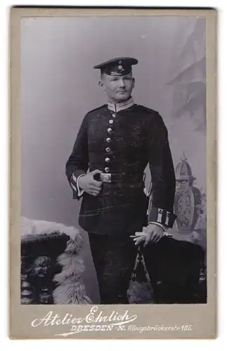 Fotografie Atelier Ehrlich, Dresden, Junger Soldat in Uniform