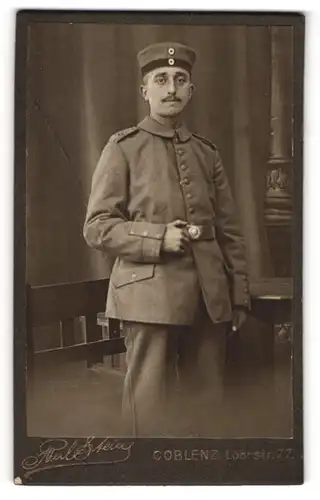 Fotografie Paule Stein, Koblenz, Soldat in Uniform