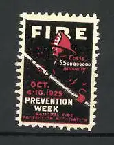 Reklamemarke Fire Prevention Week 1925, Feuerwehrmann mit Löschschlauch