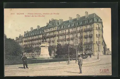 AK Dijon, Place Darcy, Statue de Rude, Hôtel de la Cloche
