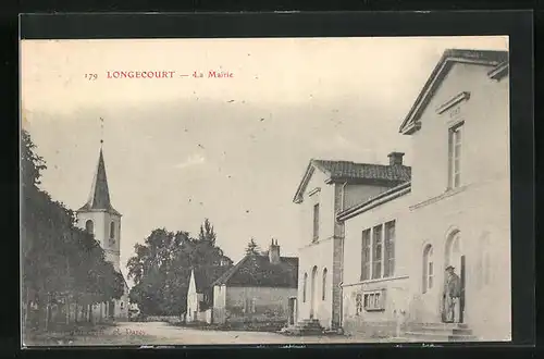 AK Longecourt, La Mairie, Ortspartie