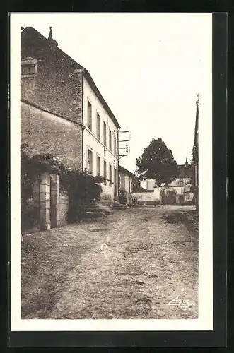 AK Boux-sous-Salmaise, L`Ecole et la Rue de Jailly