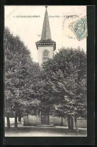 AK Courcelles-Frémoy, L`Église