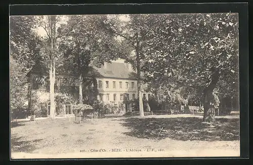 AK Béze, L`Abbaye