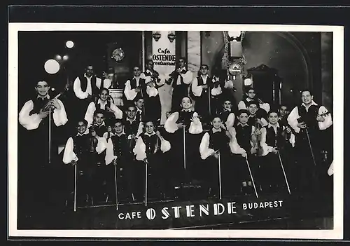 AK Budapest, Cafe Ostende, Streichorchester mit Instrumenten