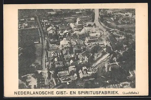 AK Delft, Nederlandsche Gist- en Spiritusfabriek, Luchtfoto