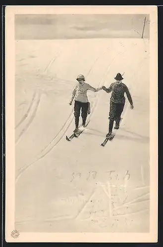 Foto-AK Paar auf Skiern