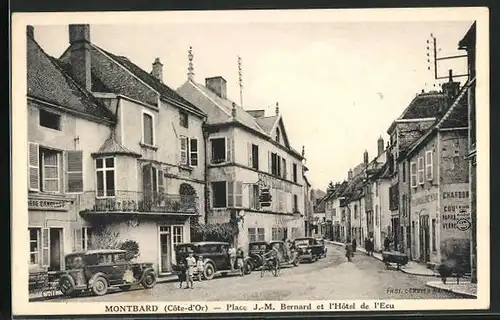 AK Montbard, Place J.M. Bernard et l`Hôtel de l`Ecu