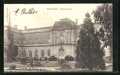 AK Montargis, L`Hôtel de Ville