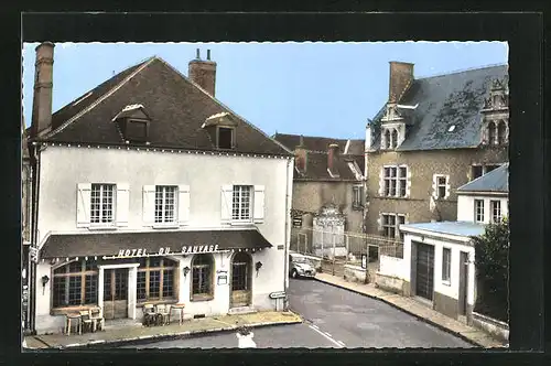 AK Lorris, L`Hôtel du Sauvage et la Mairie