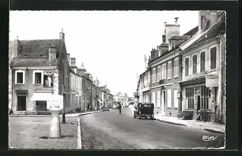 AK Ladon, La Place et la Grande Rue